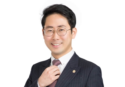 이청하 Senior SM 이미지
